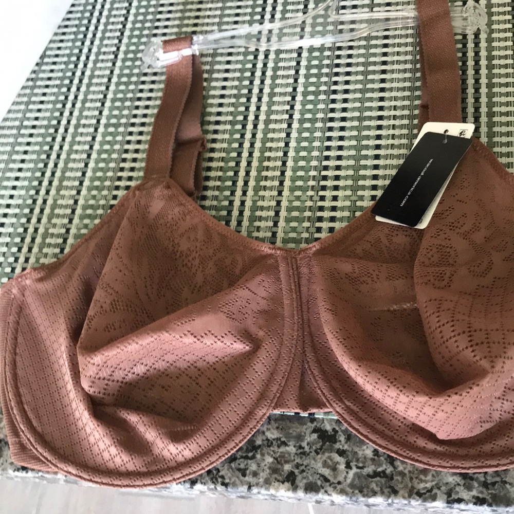 Waco also Minimizer Bra size 38G. Brand new.